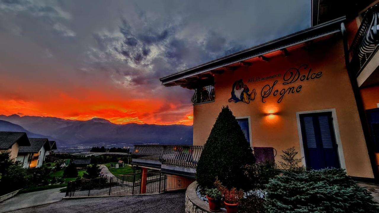 Affittacamere Dolce Sogno Coredo Exteriör bild