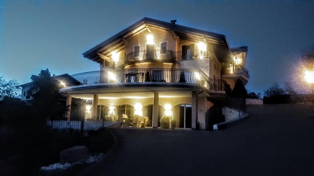 Affittacamere Dolce Sogno Coredo Exteriör bild